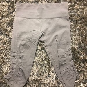 Lululemon flow and go crop leggings